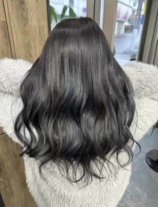 パーマ 市毛 結菜のヘアスタイル