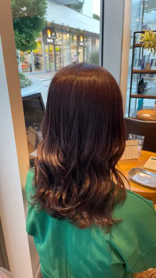 セミロング Lolonois 森ノ宮/RINのヘアスタイル