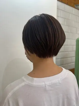 ショート カラー KANA/ボブ/ インナーカラー/艶髪のヘアスタイル