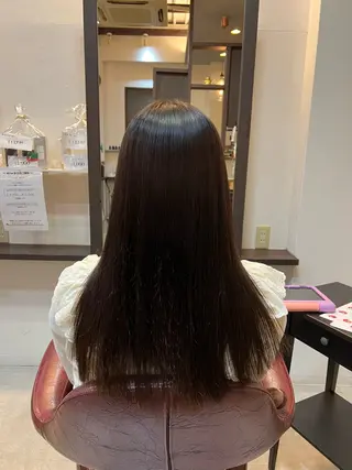 ロング 吉岡 なみのヘアスタイル