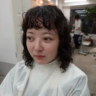 ミディアム パーマ ヘアアレンジ 🌐サトウ リョウ🌐のヘアスタイル