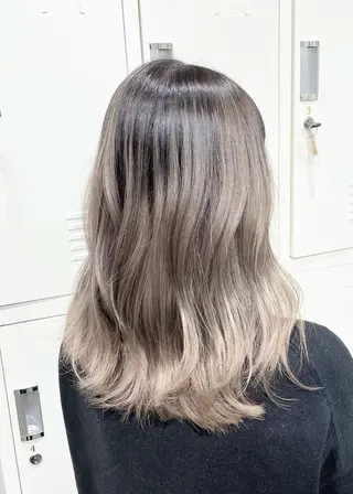 ミディアム カラー 🫧【公式】 Lig.横浜🫧のヘアスタイル