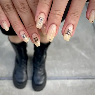 ネイル kana/モード ・グランジ⛓🎼のネイルデザイン