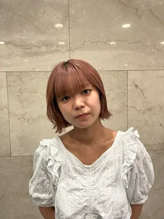 ショート えんぐちとも／透明感 カラー／博多ボブのヘアスタイル