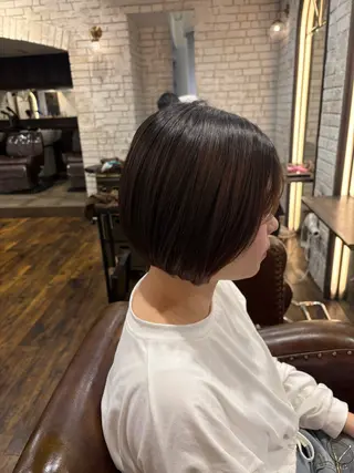 ショート noa 似合わせ︰ 透明感︰韓国風のヘアスタイル