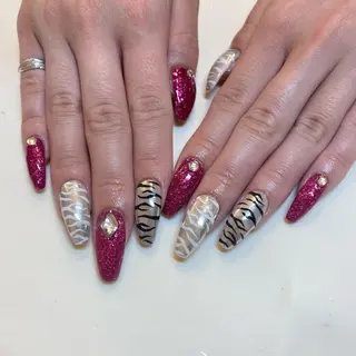 ネイル 藤原 みゆのネイルデザイン