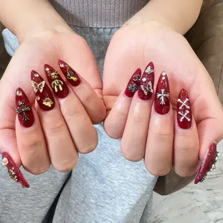 ネイル yu ri 🌹のネイルデザイン