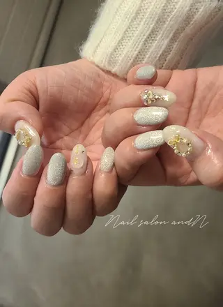 ネイル and Nのネイルデザイン