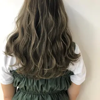カラー Alea by little所属・遠藤 大滉のヘアスタイル