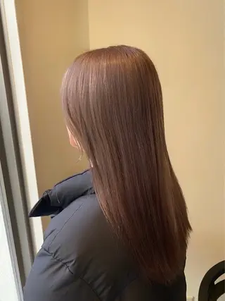 ロング カラー 益田 実苗のヘアスタイル