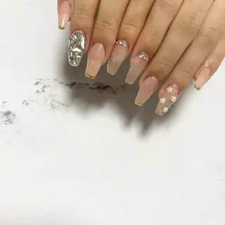 ネイル Beauty Lounge relle(リル)所属・relle 🥀✨ Kuronoのネイルデザイン