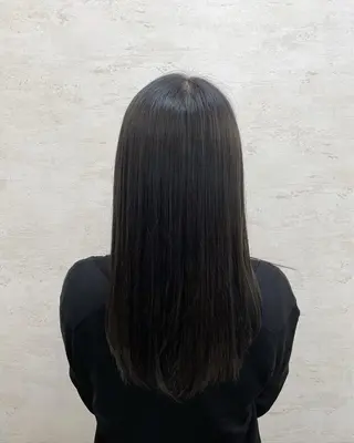 ロング 高橋 芽衣のヘアスタイル