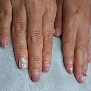 ネイル HAYASHI  Nのネイルデザイン