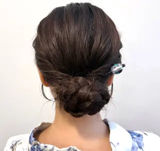 セミロング ヘアアレンジ 杉山 彩華のヘアスタイル