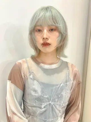 ミディアム 大川 綾乃のヘアスタイル
