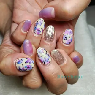 ネイル 宮口 紗子のネイルデザイン