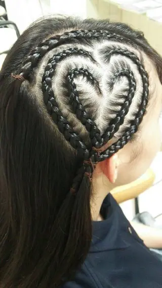 ヘアアレンジ キッズ エミタス ☆のヘアスタイル