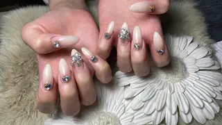 ロング ネイル Yakko pas á pasのネイルデザイン