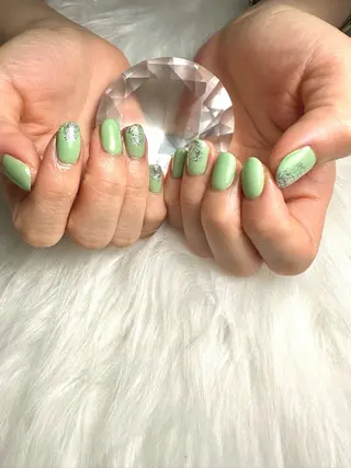 ネイル MELLMODE所属・Nakano Kanaのネイルデザイン