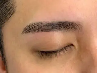 アイブロウ 米山 美紀子のエステ・リラクイメージ