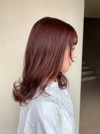 セミロング regalo Acari🍎のヘアスタイル