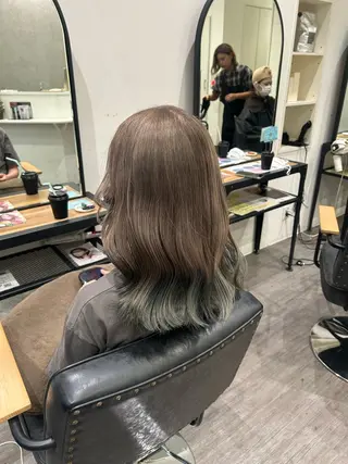 セミロング カラー ヘアアレンジ cocotte 💟草間紫音💟のヘアスタイル