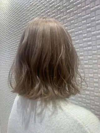 ミディアム カラー シャドールーツ美容師 篠原康太のヘアスタイル