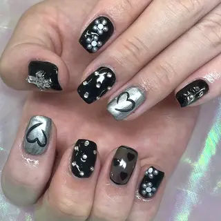 ネイル ♡tener♡ YURINEのネイルデザイン