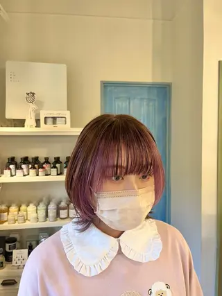 ショート よこもり あいのヘアスタイル