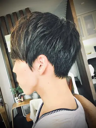 メンズ ease hair design所属・イーズヘアーデザイン 生駒雅己のヘアスタイル