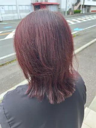 ミディアム 正木 百恵のヘアスタイル