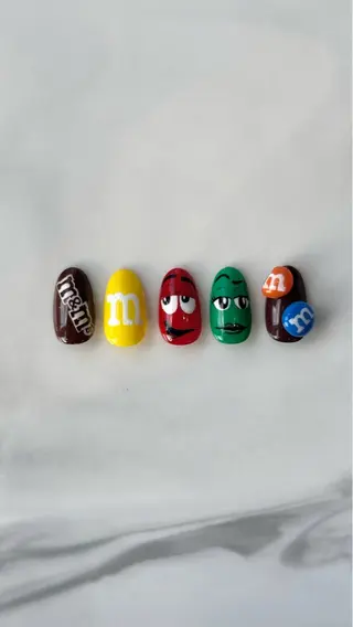 ネイル Momoka ネイリスト福岡/薬院のネイルデザイン