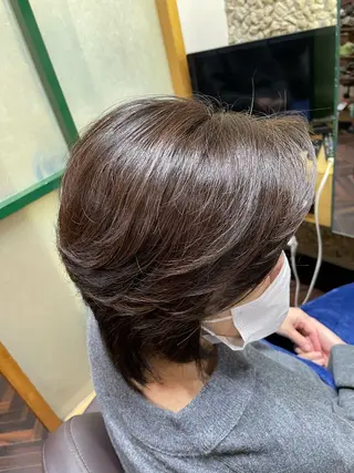 ミディアム カラー katae sayoriのヘアスタイル