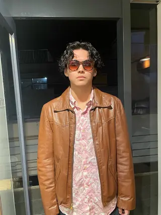 ミディアム パーマ メンズ 渡邉 和喜のヘアスタイル