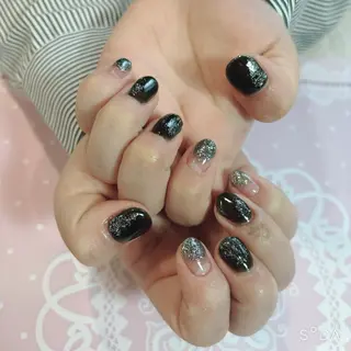 ネイル luna 🐈‍⬛のネイルデザイン