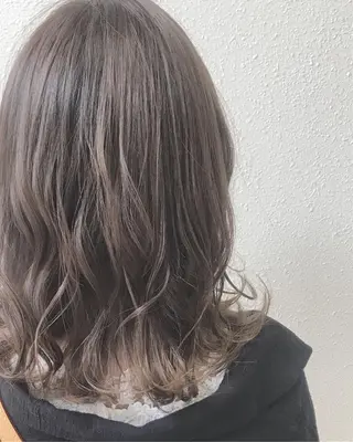 ミディアム カラー 店長 ✂️ムラカミ キラリのヘアスタイル