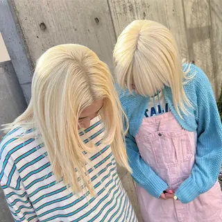 ミディアム カラー ブリーチカラーが人気 onnuのヘアスタイル