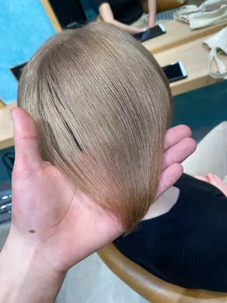 ショート カラー La fith liebe 京都駅前店所属・🌈ブリーチ特化🌈 MINATOのヘアスタイル