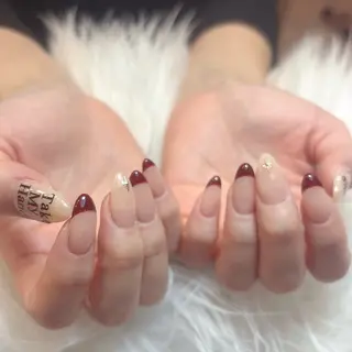 ネイル LIB VALLA Yuri🍭🖤のネイルデザイン