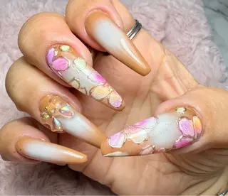 ネイル M.N_ nailのネイルデザイン