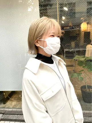 ショート カラー ハイトーン/レイヤー /ウルフ⭐️永田⭐️のヘアスタイル