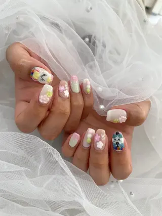 ネイル 五十嵐 美智のネイルデザイン