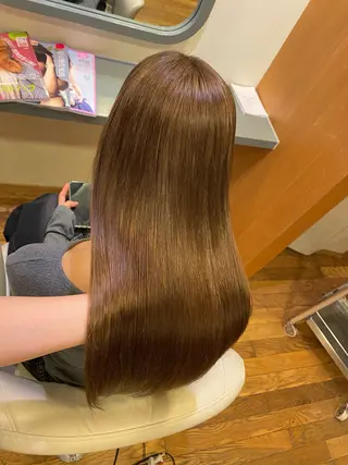 ロング カラー Ludwig AIRIのヘアスタイル