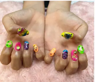 ネイル GＬA D所属・ＧＬAD グラットのネイルデザイン