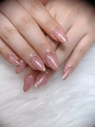 ネイル T•Lee Nailsalon所属・Lily. Leeのネイルデザイン