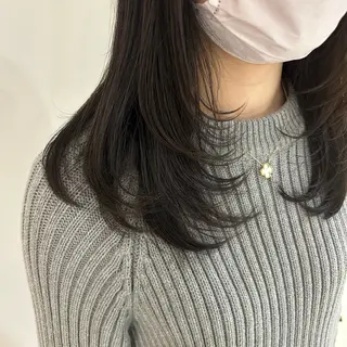 セミロング カラー 関口 桃花🌷 暖色カラーのヘアスタイル