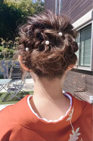 ヘアアレンジ 野咲き 美容室のマツエク・マツパデザイン