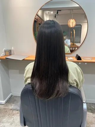 カラー aiko【艶カラー ・ミニモ年内で終了】のヘアスタイル