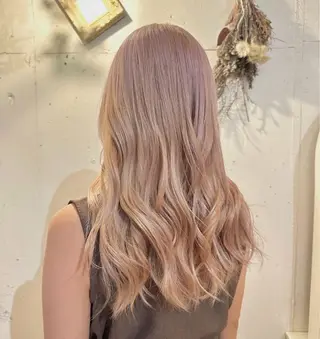 ロング 🐾かとう なこ🐾のヘアスタイル