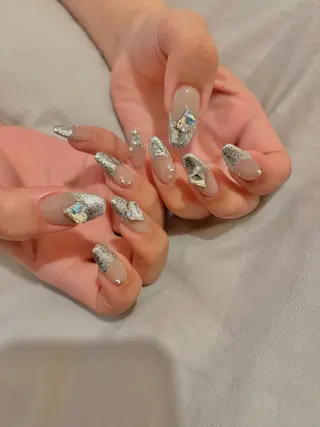 ネイル リンパ／美肌小顔専門サロンLiLi所属・Sakai Airiのネイルデザイン